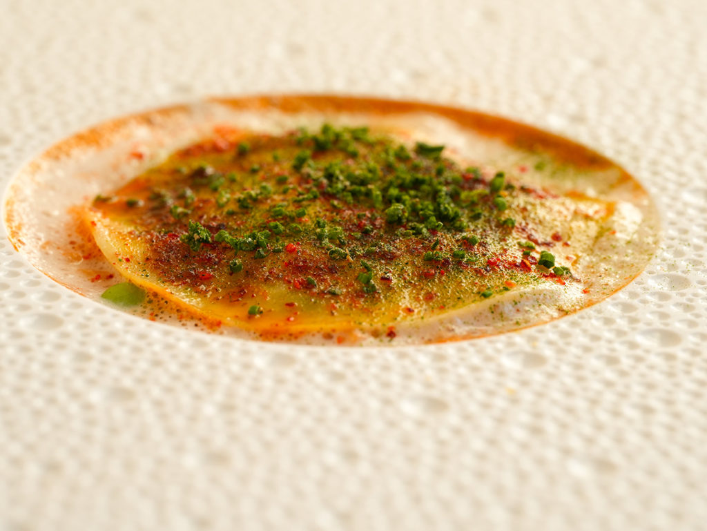 livre restauration sur-mesure sur-mesure luxe art de vivre cote azur chef haute gastronomie francaise gourmets de france 2026 2