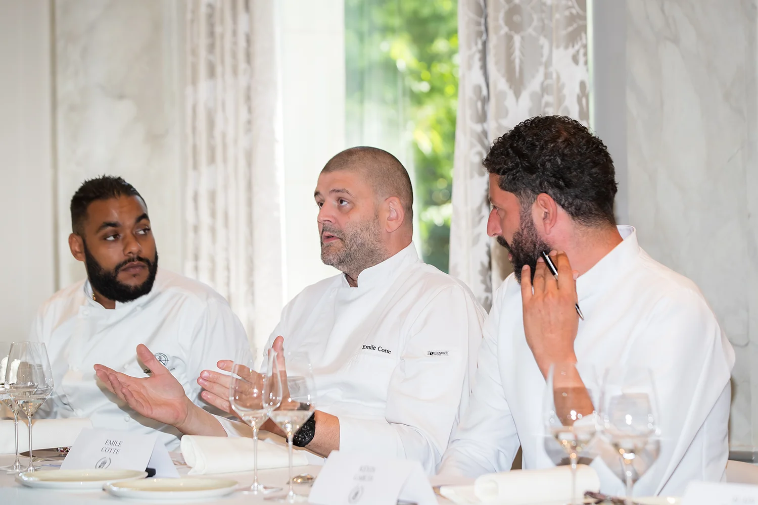 edition-un-chef-un-terroir-gastronomie-art-de-vivre-arts-de-la-table-artisans-et-les-savoir-faire-produit-qualite-gourmets-de-france-3